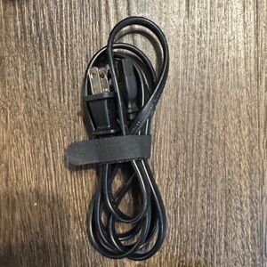 Black 2-Prong Electronic Power Cable (D)